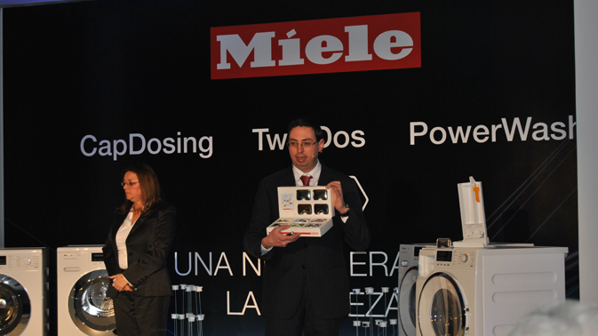 Presentación de la gama W1 a la distribución